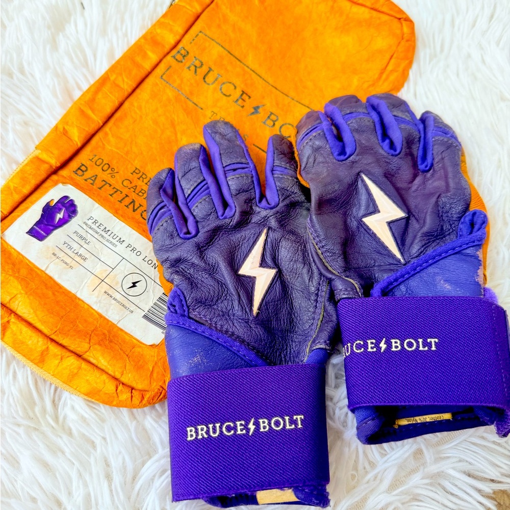 Bruce Bolt Batting gloves YL